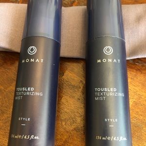 Monat Tousled Texturizing Mist